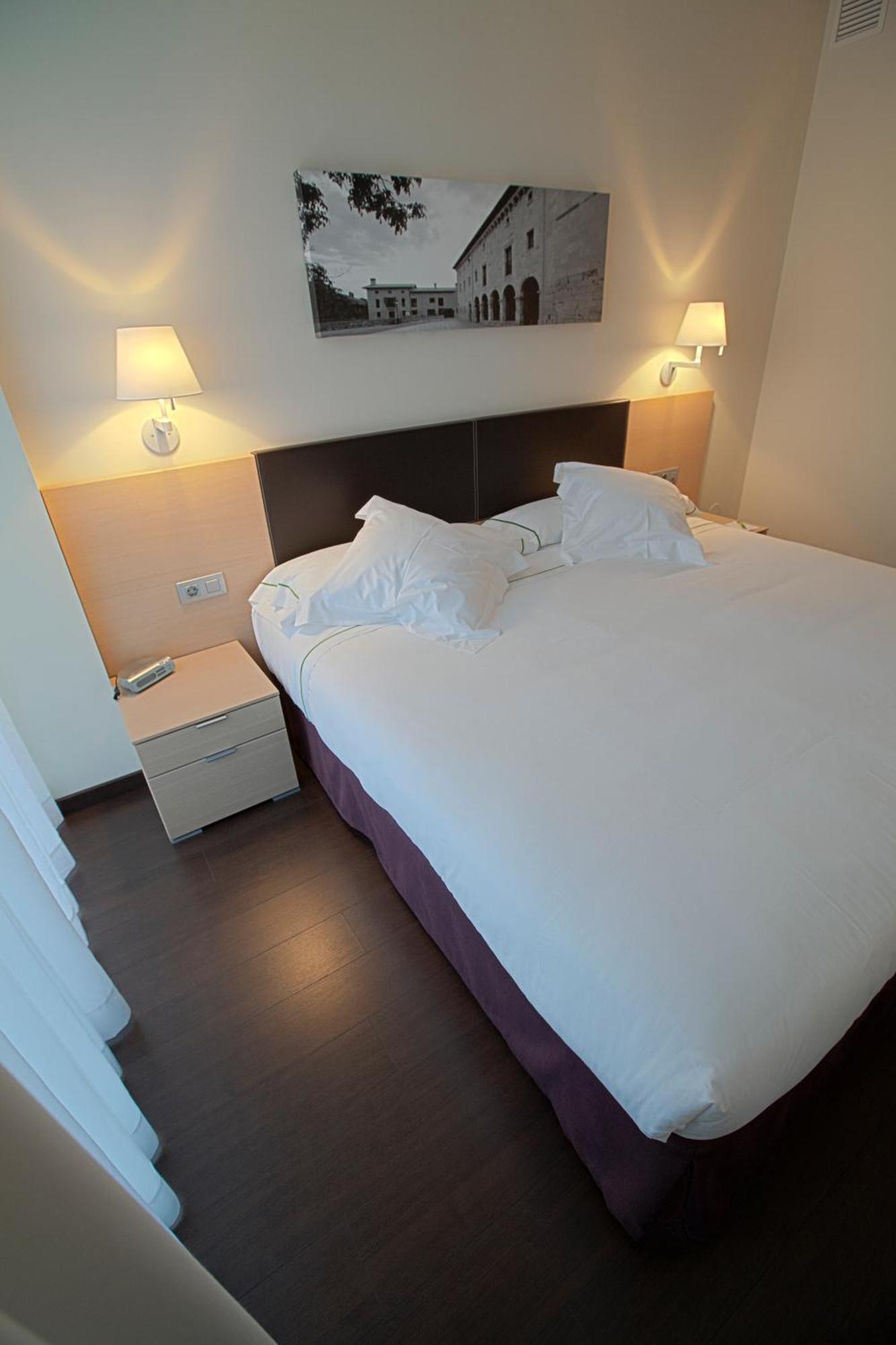 Sercotel Jardines De Uleta Suites Vitoria-Gasteiz Luaran gambar