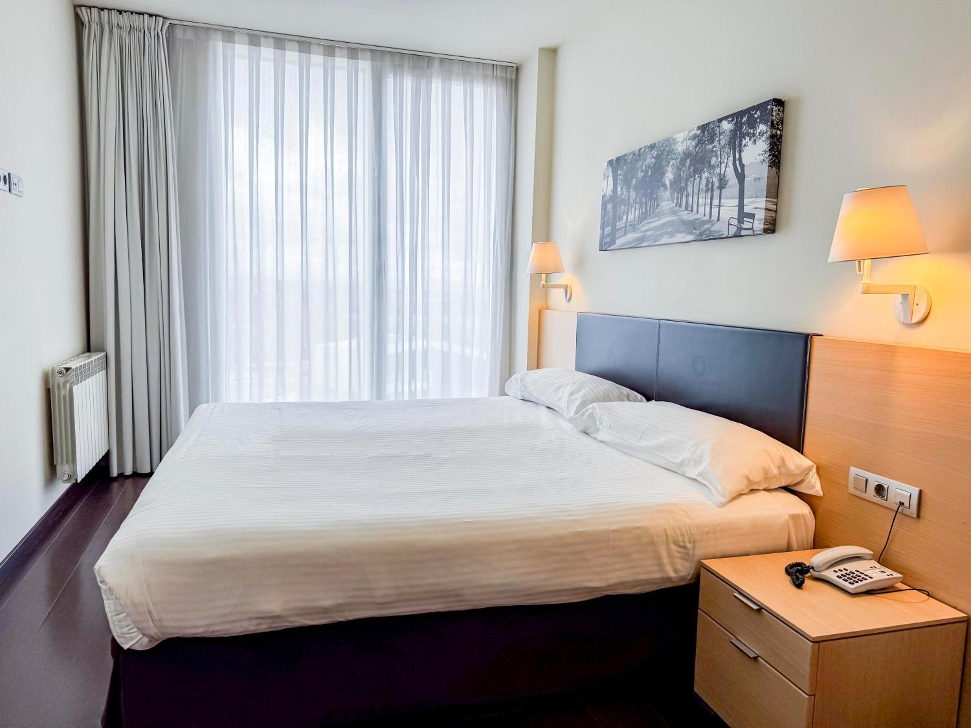 Hotel Jardines De Uleta Suites Vitoria-Gasteiz Luaran gambar