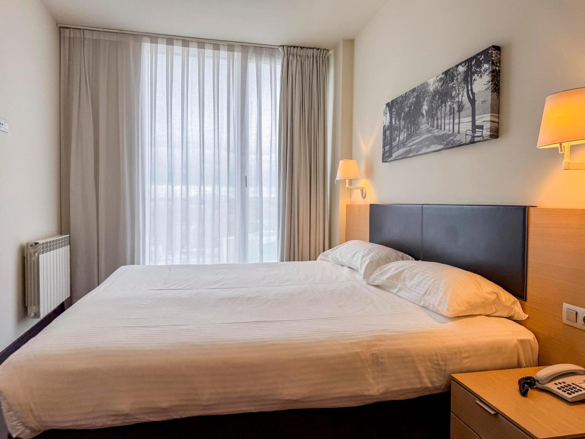 Hotel Jardines De Uleta Suites Vitoria-Gasteiz Luaran gambar