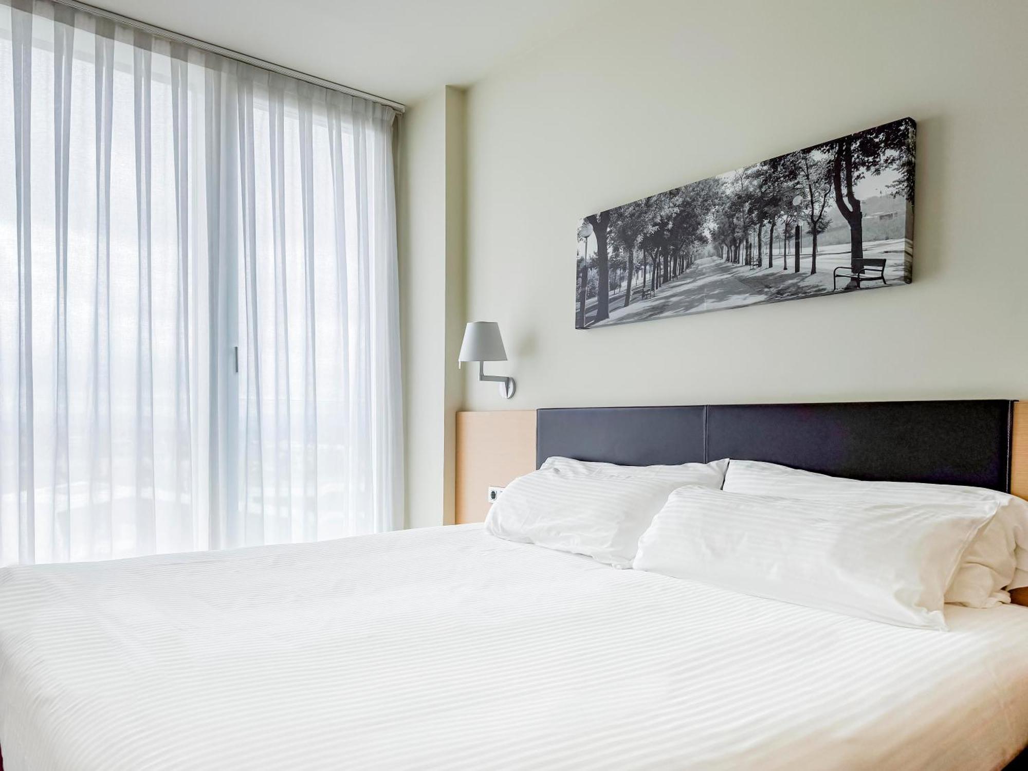 Hotel Jardines De Uleta Suites Vitoria-Gasteiz Luaran gambar