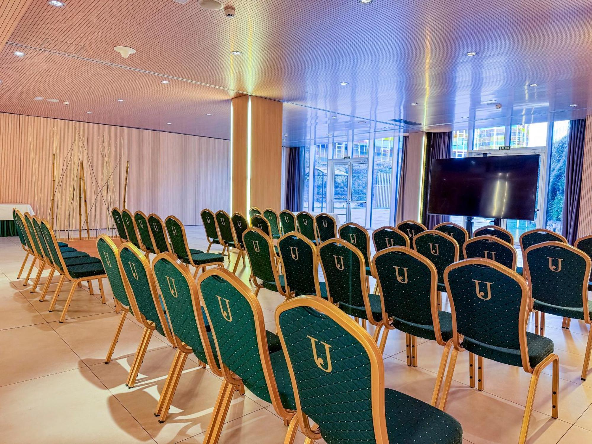 Hotel Jardines De Uleta Suites Vitoria-Gasteiz Luaran gambar